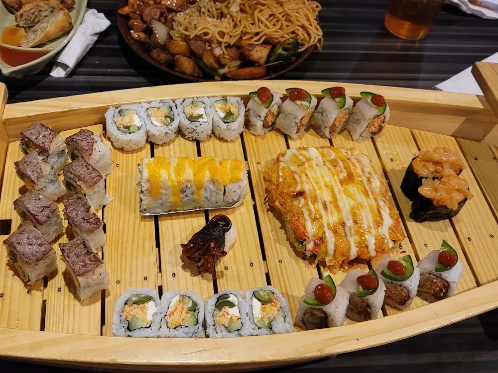 Spicy Tuna Spicy Crab Roll